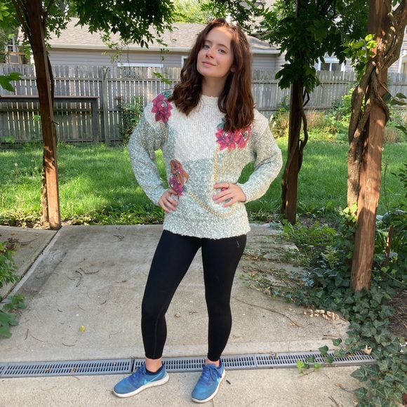 Vintage cottage core sweater - Picture 3 of 4